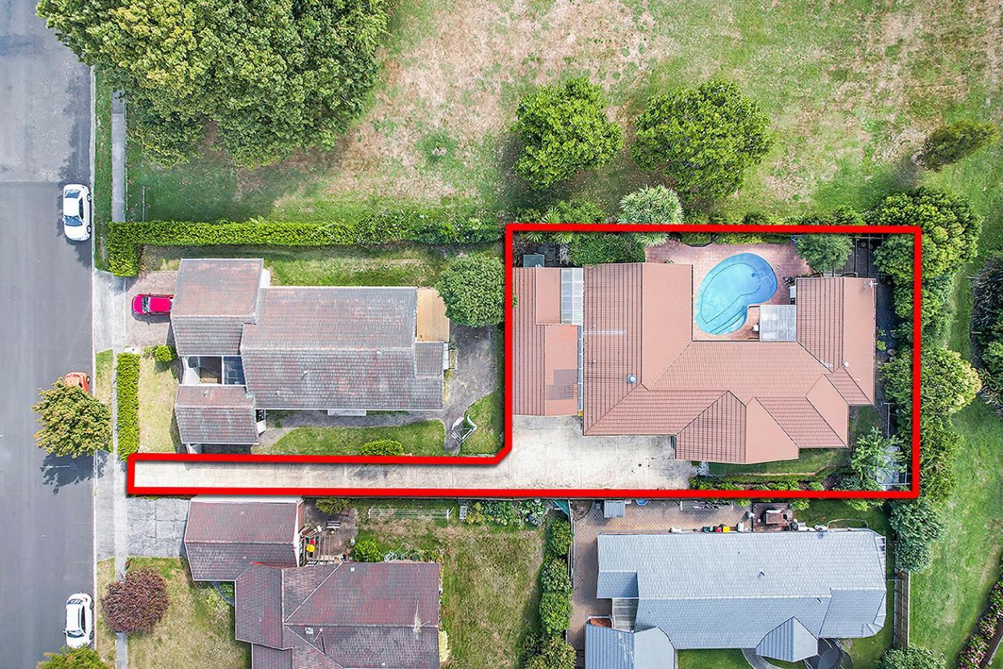 Wow, Spacious Home With A Pool แฮมิลตัน ภายนอก รูปภาพ